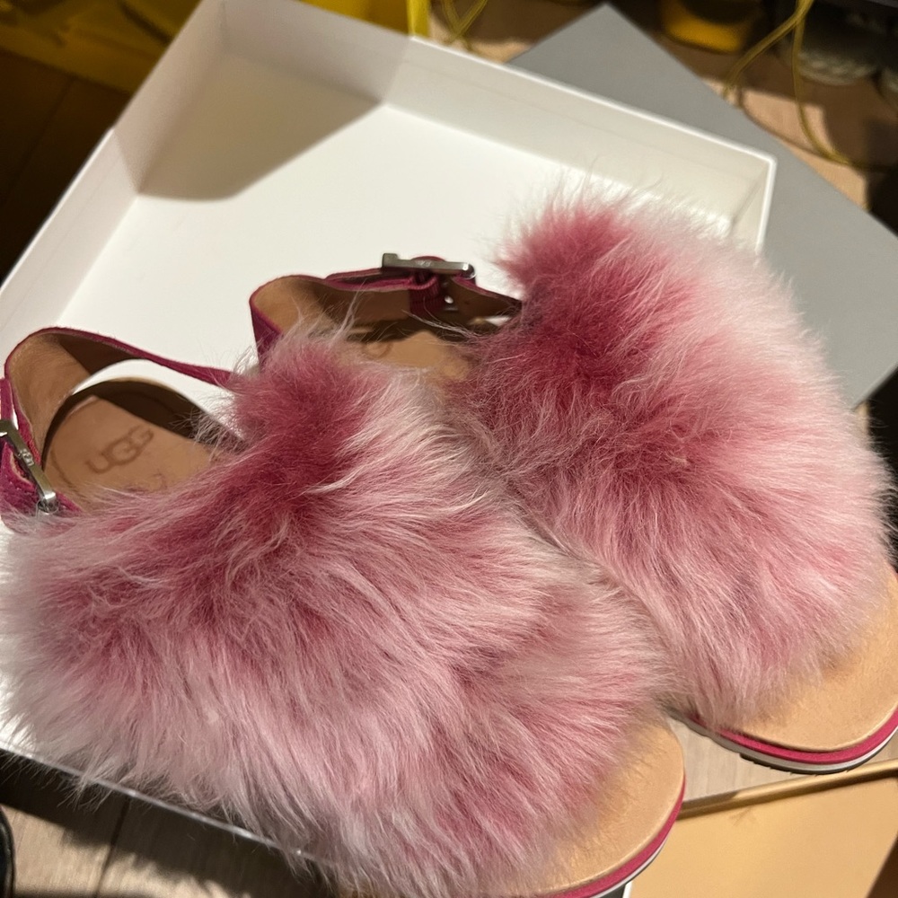 Ugg flats